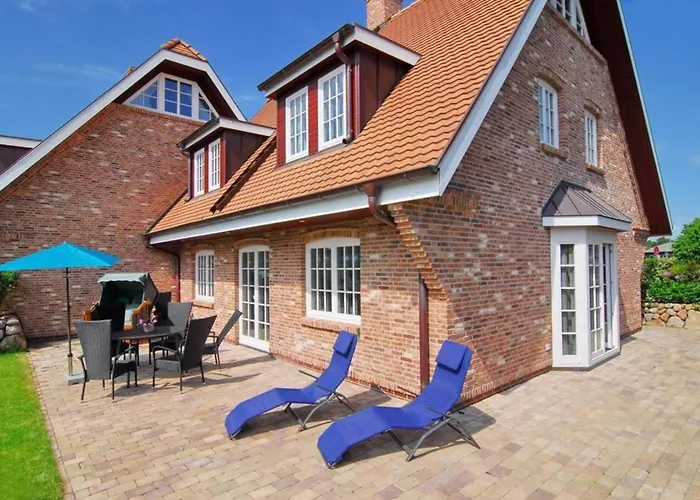 Aurora, Dirksstr 12 B *